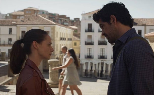 'Sequía', la serie en la que Cáceres es Cáceres